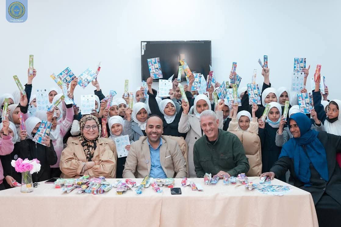 جامعة درنة تنفّذ برنامجًا توعويًا حول صحة الفم والأسنان لطالبات مدرسة النصر الابتدائية
