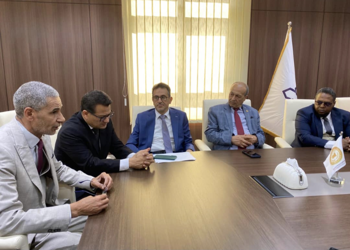 جامعة درنة تشارك في فعاليات برنامج بناء القدرات ونقل المعرفة لمؤسسات التعليم العالي